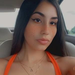 Meet your Posher, Ariana